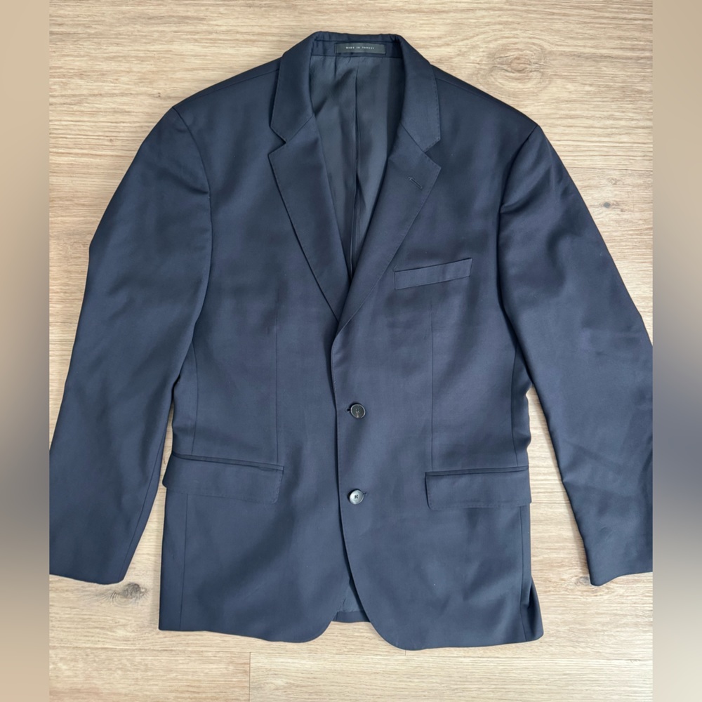BOSS Hugo Boss Men’s Suit Size 40R Navy